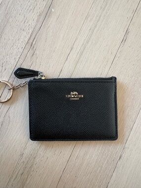 Coach Black Saffiano Leather Zip Card Holder with Key Ring
